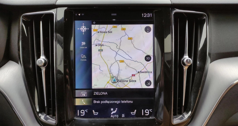 Volvo XC 60 cena 114900 przebieg: 191571, rok produkcji 2017 z Mieroszów małe 277